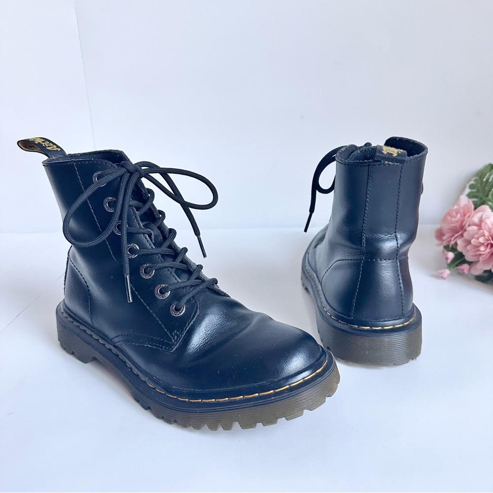 Dr. Martens LUANA Black Leather 7 Eyelets Combat Boots